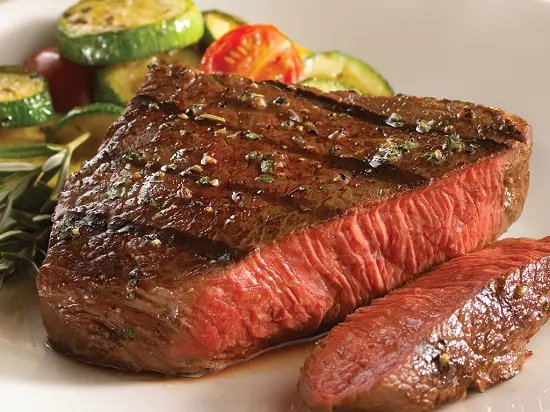 10 Alat Masak Daging Steak Terbaik untuk Membuat Hidangan yang Lezat