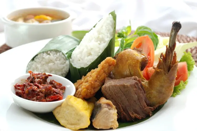 Alat Masak Nasi Sunda Terbaik untuk Membuat Nasi Sunda yang Lezat