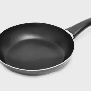 10 Alat Masak yang Aman dan Berkualitas Tinggi untuk Memasak dengan Lebih Mudah